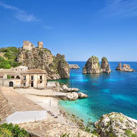 Affittacamere Acquazzurra 3*