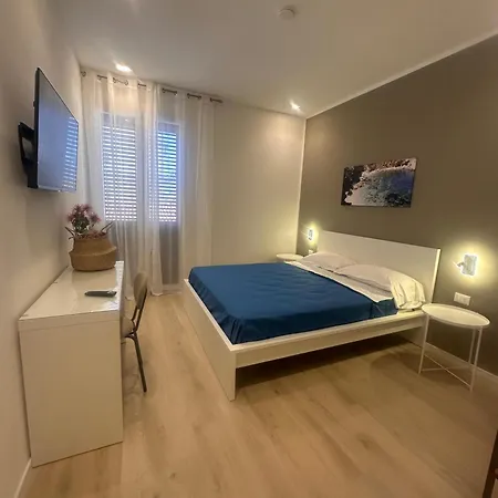 Acquazzurra Affittacamere